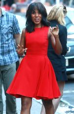 KERRY WASHINGTON Arrives at Good Morning Studios in New York 09/24/2015