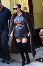 KIM KARDASHIAN Out and About in New York 09/15/2015