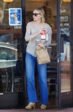 KIRSTEN DUNST Leaves CVS in Toluca Lake 09/03/2015