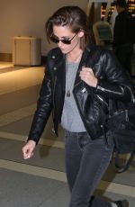 KRISTEN STEWART at Toronto Pearson International Airport 09/13/2015