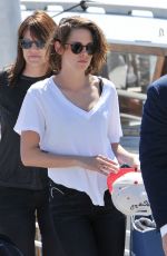KRISTEN STEWART Leaves 2015 Venice Film Festival 09/06/2015