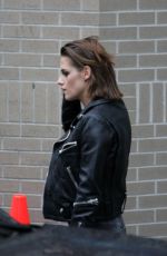 KRISTEN STEWART Out and About in Toronto 09/13/2015