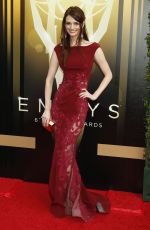 LYDIA HEARST at 2015 Creative Arts Emmy Awards in Los Angeles 09/12/2015