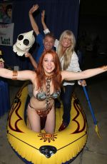 MAITLAMD WARD at Long Beach Comic-con 09/12/2015