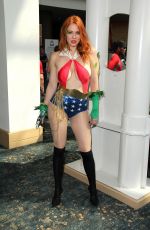 MAITLAND WARD at Long Beach Comic-con 09/13/2015