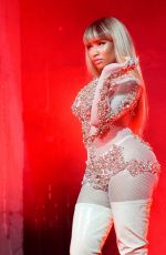 NICKI MINAJ Preforms at Givenchy Party at Milan Fashion Week 09/25/2015
