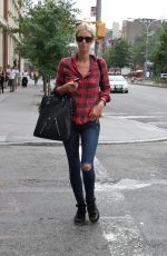 NICKY HILTON Out Shopping in Nnew York 09/10/2015
