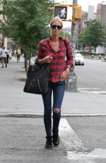 NICKY HILTON Out Shopping in Nnew York 09/10/2015