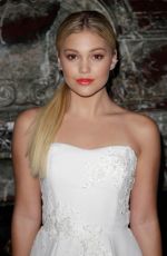 OLIVA HOLT at Marchesa Fashion Show in New York 09/16/2015