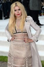 PALOMA FAITH at Burberry Prorsum Fashion Show at London Fashion Week 09/21/2015