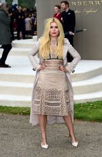 PALOMA FAITH at Burberry Prorsum Fashion Show at London Fashion Week 09/21/2015