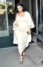 Pregnant KIM KARDASHIAN Leaves Her Apartment in New York 09/13/2015
