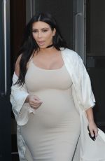 Pregnant KIM KARDASHIAN Leaves Her Apartment in New York 09/13/2015