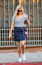 REESE WITHERSPOON Heading to Her Office in Santa Monica 09/17/2015