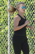 REESE WITHERSPOON Out Jogging in Santa Monica 09/17/2015