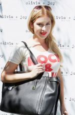 RENEE OLSTEAD at Kari Feinstein