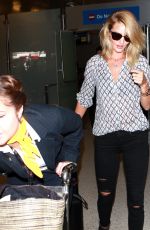 ROSIE HUNTINGTON-WHITELEY Arrives at LAX Airport in Los Angeles 09/03/2015