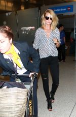 ROSIE HUNTINGTON-WHITELEY Arrives at LAX Airport in Los Angeles 09/03/2015