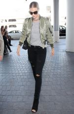 ROSIE HUNTINGTON-WHITELEY at Los Angeles International Airport 09/25/2015