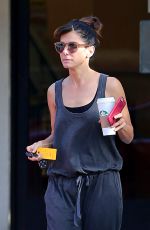 SANDRA BULLOCK Out and About in Sherman Oaks 09/16/2015
