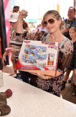SARAH MICHELLE GELLAR at 2015 Mattel Party on the Pier in Santa Monica 09/27/2015
