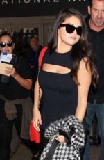 SELENA GOMEZ Arrives at Los Angeles International Airport 09/29/2015