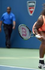 SERENA WILLIAMS at 2015 US Open, Day Three 09/02/2015