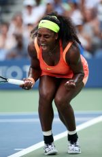 SERENA WILLIAMS at 2015 US Open, Day Three 09/02/2015