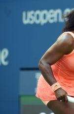 SERENA WILLIAMS at 2015 US Open, Day Three 09/02/2015
