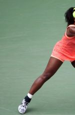 SERENA WILLIAMS at 2015 US Open, Day Three 09/02/2015