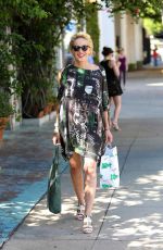 SHARON STONE Out for Lunch at Ivy Restaurant in Los Angeles 09/24/2015