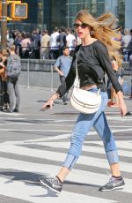 SOFIA VERGARA Out and About in New York 09/26/2015
