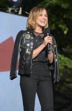 SOPHIA BUSH at 2015 Global Citizen Festival in New York 09/26/2015