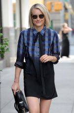 TAYLOR SCHILLING Out and About in New York 09/08/2015