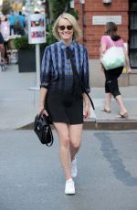 TAYLOR SCHILLING Out and About in New York 09/08/2015