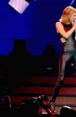 TAYLOR SWIFT Perfomrs at 1989 Tour at Bridgestone Arena in nashville 09/26/2015