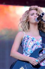 TORI KELLY at 2015 iHeartradio Music Festival in Las Vegas 09/19/2015