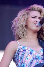 TORI KELLY at 2015 iHeartradio Music Festival in Las Vegas 09/19/2015