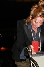 UMA THURMAN Withou Makeup 09/02/2015