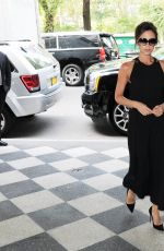 VICTORIA BECKHAM Out and About in New York 09/28/2015
