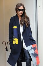 VICTORIA BECKHAM Outside Her Store in London 09/18/2015