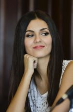 VICTORIA JUSTIC at Love Song to the Earth Press Conference in Washington 09/24/2015