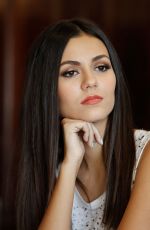 VICTORIA JUSTIC at Love Song to the Earth Press Conference in Washington 09/24/2015