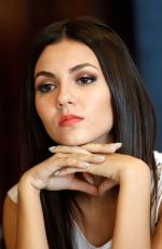 VICTORIA JUSTIC at Love Song to the Earth Press Conference in Washington 09/24/2015