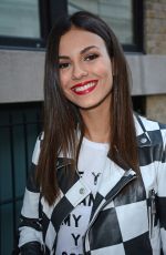 VICTORIA JUSTICE Promotes No Kiss List at Apple Store in Soho 09/16/2015