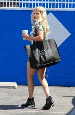 WITNEY CARSON Arrives at DWTS Rehersal Studio in Hollywood 09/23/2015