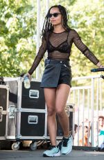 ZOE KRAVITZ Performs at 2015 Budweiser Made in America Festival at Benjamin Franklin Parkway in Philadelphia