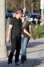AMY ADAMS Out and About in Beverly Hills 10/13/2015