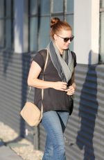 AMY ADAMS Out and About in Beverly Hills 10/13/2015