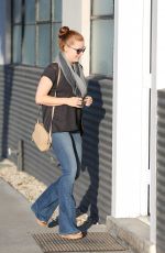 AMY ADAMS Out and About in Beverly Hills 10/13/2015